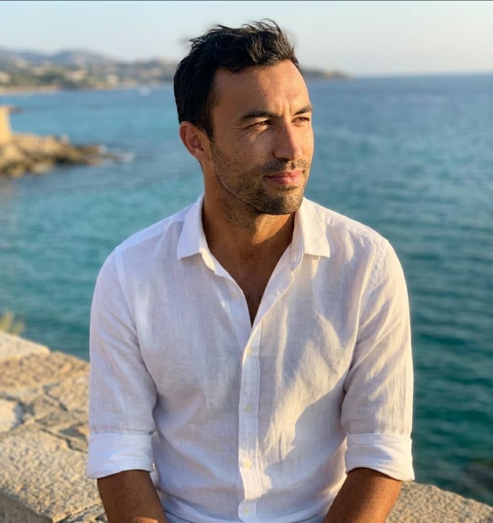 Passed — customer 05 on a coastal stone wall